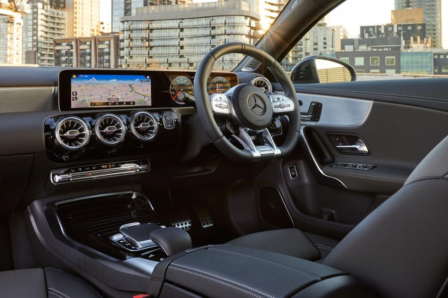Торпедо Mercedes-AMG A35 4Matic Sedan (V177) 2020 года  (AU) (фото 30 из 41)